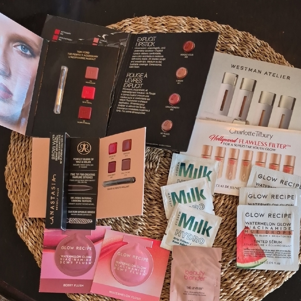 Lot Of 15 Sephora Makeup And Primer Samples.